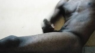 Waking up as early as 5am horny as hell and decide to do this.. dablackpee