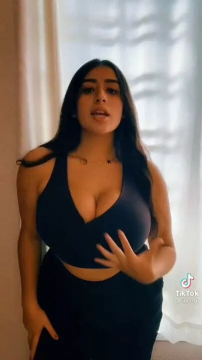 Tiktok huge tits