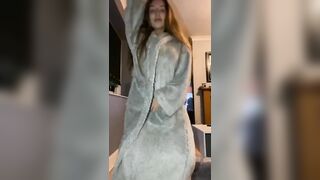 Slutty tiktok bus it challenge