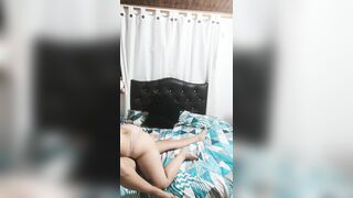 I kiss the tits of a beautiful blonde in my room and we fuck in scissors