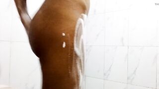 Amazing Desi Girl Bathing You Can Come to Me