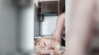 I Cook Soup for My Husband, Always Naked